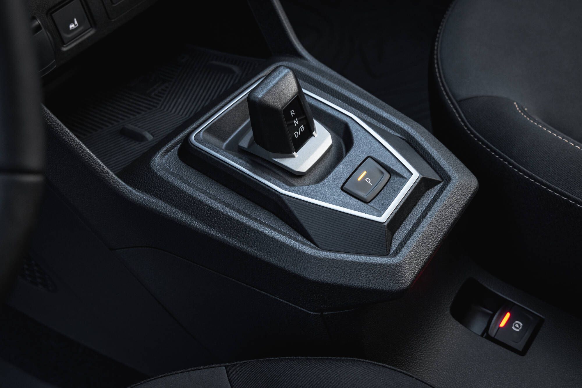 Dacia Jogger hybrid 155 - Extreme version - shaft.jpg